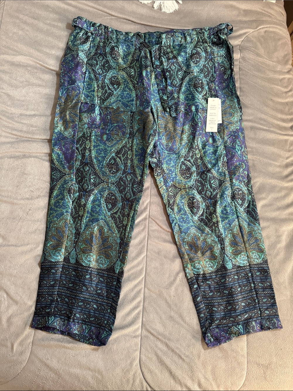 NWT Sportelle Teal & Purple Paisley Satin Lounge Pants cropped Sz Large